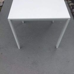 Very  New  Small  Dinner Table 