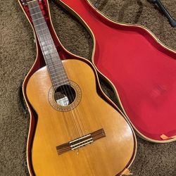 Vintage Gretsch Dorado 6028 Classical Guitar