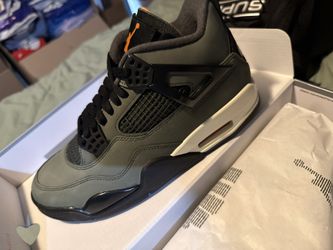 Jordan 4 UNDEFEATED