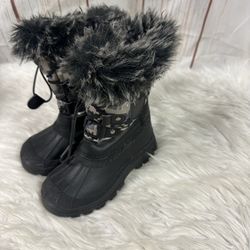 girls snow boots size 11