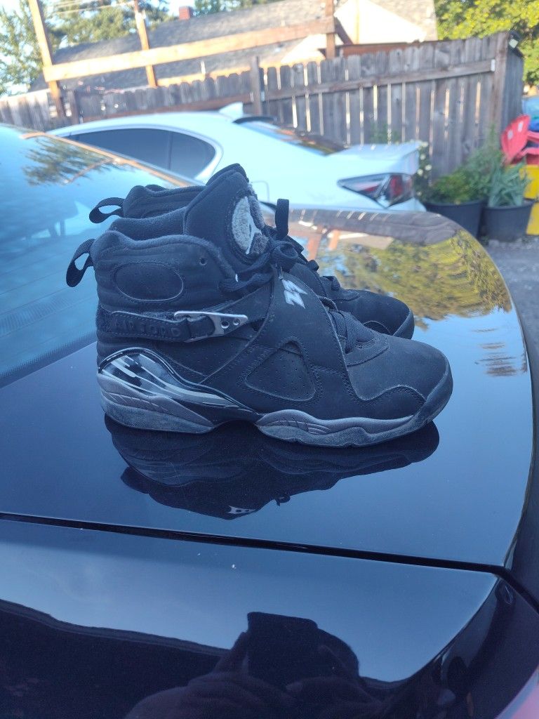 Jordan Retro 8 Chrome Size 5