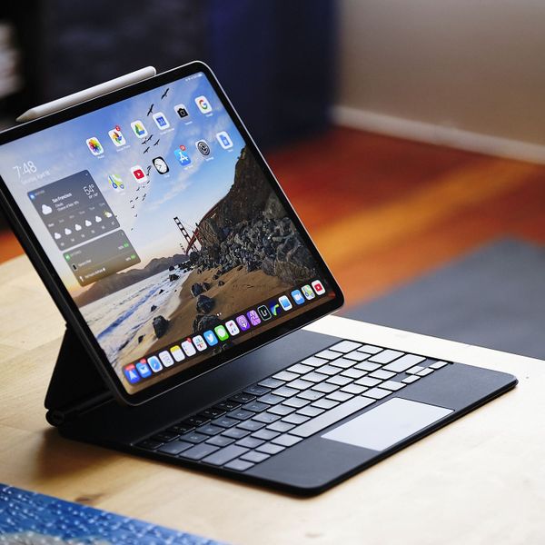 teclado retroilluminazione cet risolvere verge tablettes multimédia guidesmartphone