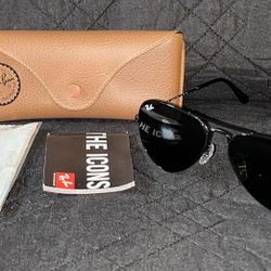 Ray-Ban Classic Aviator Sunglasses