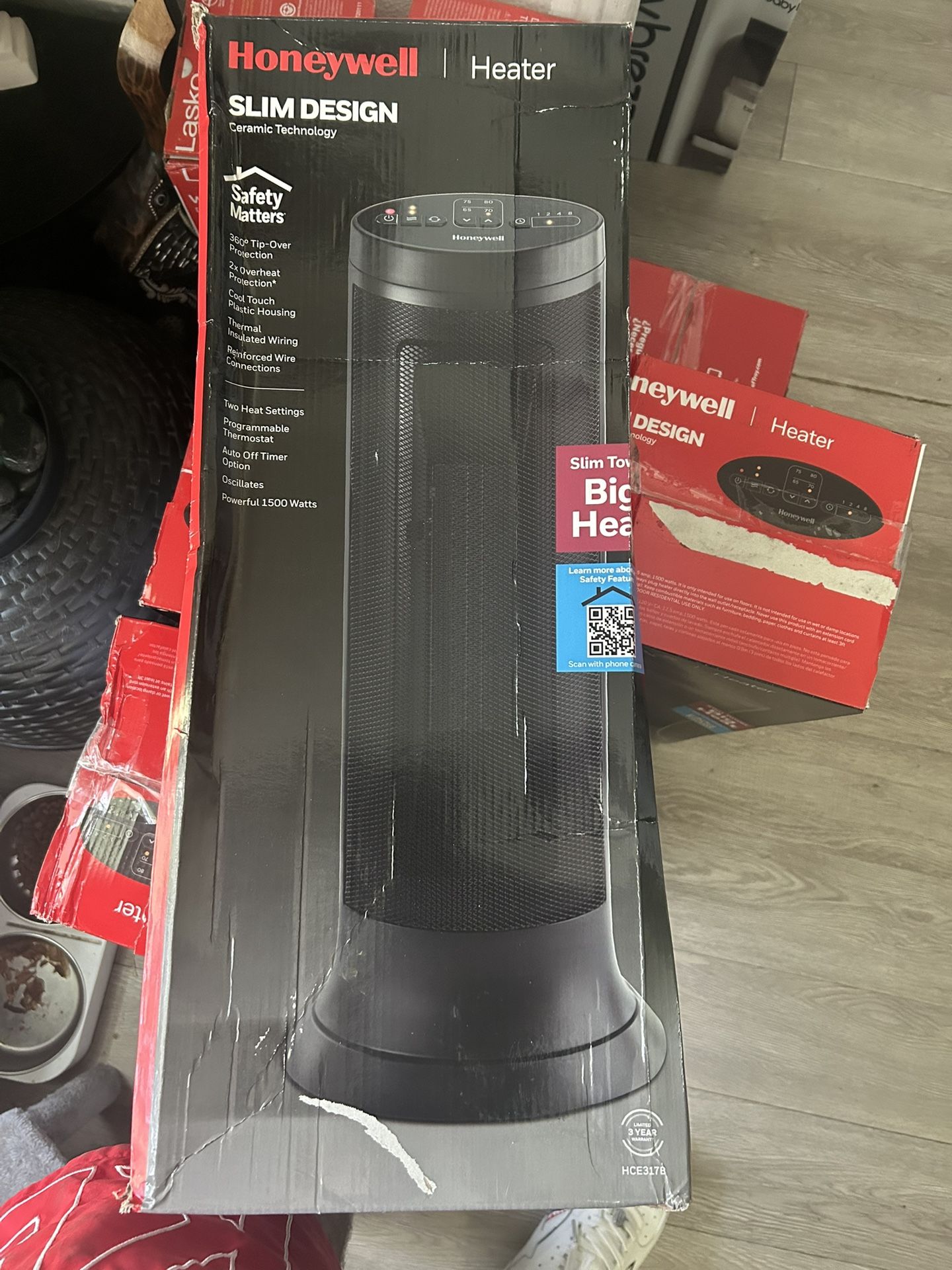 Lasko Slim Design Tall Heater