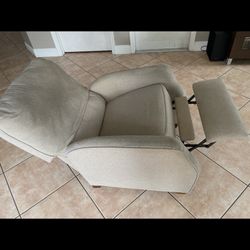 Reclining Chair 