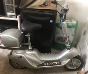 Electric E-Scooter