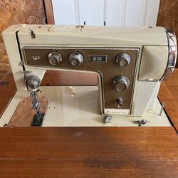 Vintage Kenmore Zig Zag Sewing Machine 