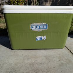 Vintage Green Super Insulated Cooler Chest