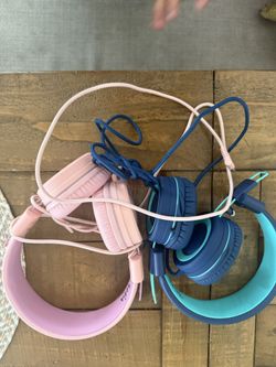 Earphones