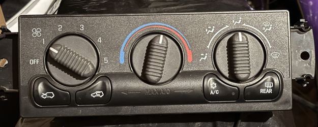 Climate Control Module 99-05 Chevy