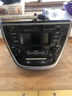 2014-2016 Hyundai Elantra Stock Radio Deck With CD