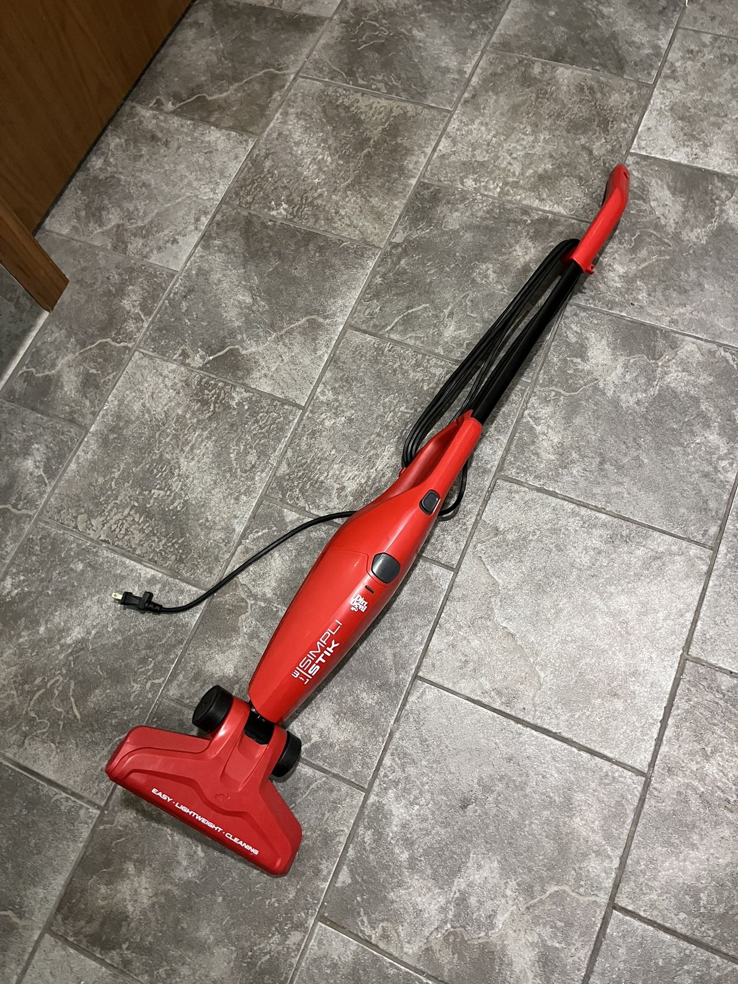 Vacuum Cleaner - Lightweight Stick Cleaner, In Very Good Condition by Dirt Devil, Model: SD20000.