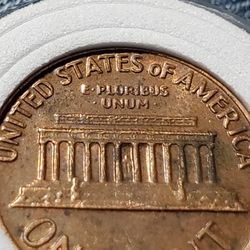 CB41SX00 NICE TRUE FLOATING ROOF ON REV. OF 1969-D LINCOLN MEMORIAL CENT