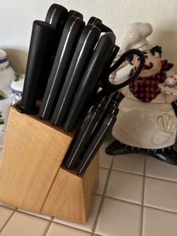 Kitchen Knifes  Storage Block