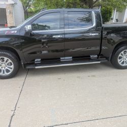  Chevrolet Silverado 20 " Rims and Tires 