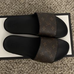 Louis Vuitton LV Slides Designer
