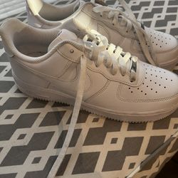 New Nike Airforce Men’s Size 9