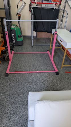 Gymnastics Horizontal Bar Pink.. excellent condition