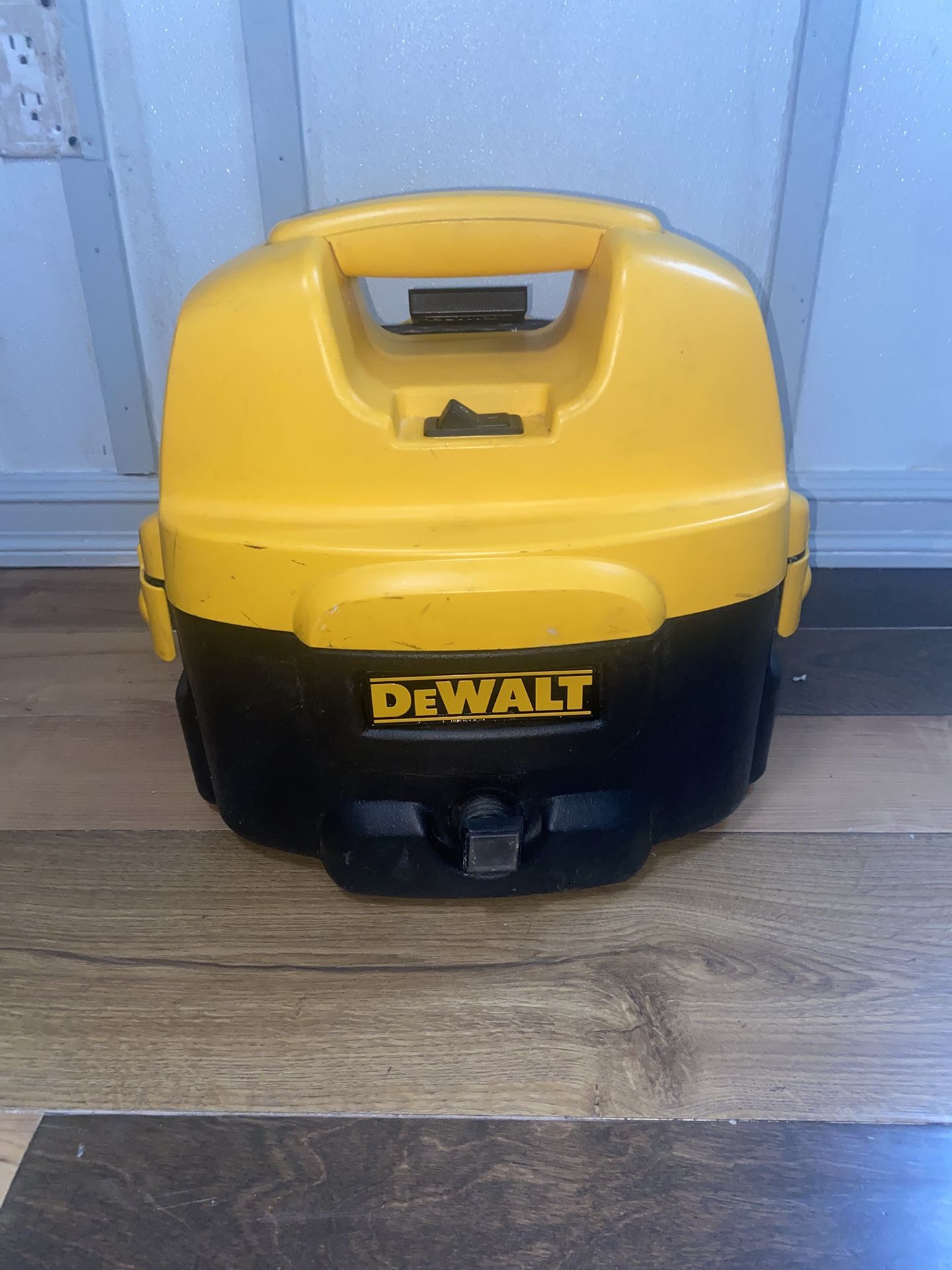 Dewalt Vacuum