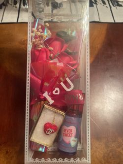 Gift For Valentine’s Day 