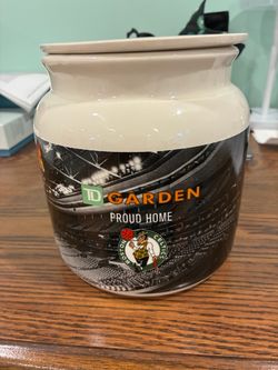 New TD Garden cookie jar ex cond celts/bruins