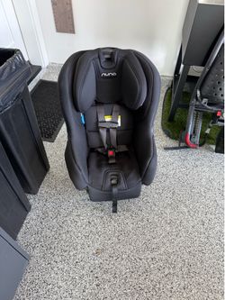 Nuna RAVA convertible car seat (2nd One)