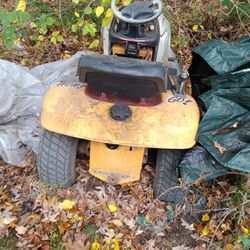 Cub Cadet Tractor Needs A Carburetor And Will Start Right Up, Best Reasonable Offer Takes It 