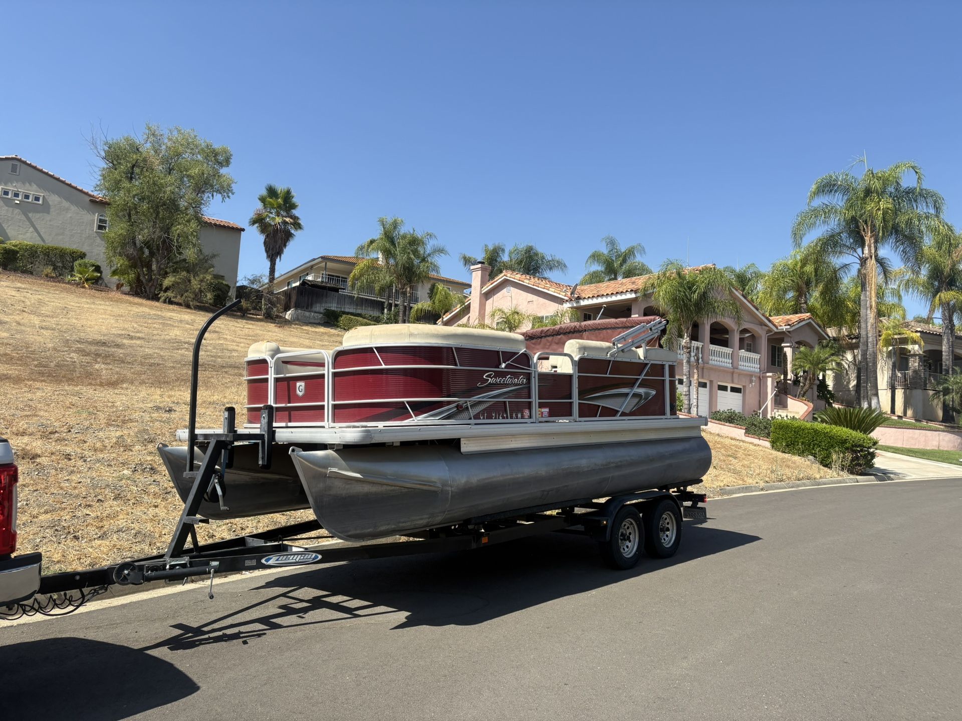 Pontoon Boat