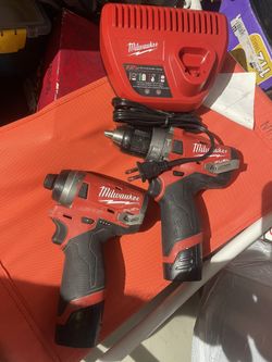 Bonito Juego De Taladros M12 