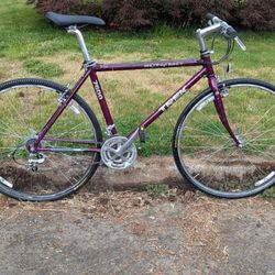 Trek Metrotrack 7600 Medium Frame 17.5" Commuter Road Bike