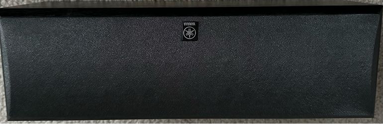 Yamaha NS-C210 Center Channel Speaker - Works Great