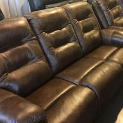 Power Sofas And Recliners $59 Down
