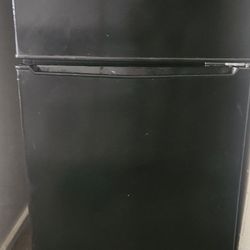 Small Refrigerate 