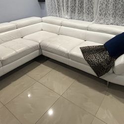 L-shaped corner sofa( sofa de L esquinero