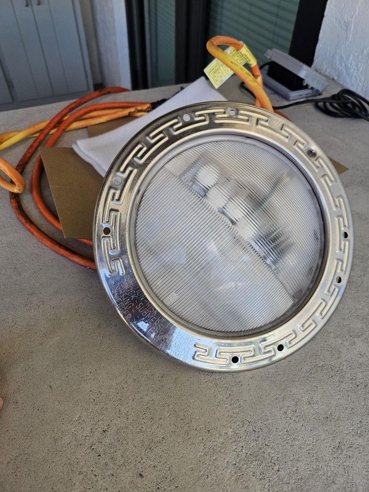 Pentair Color Pool Light — Series EC602124