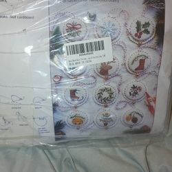 Deck The Boughs Needlepoint