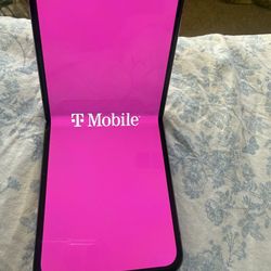 Unlocked Samsung Galaxy Z Flip 5