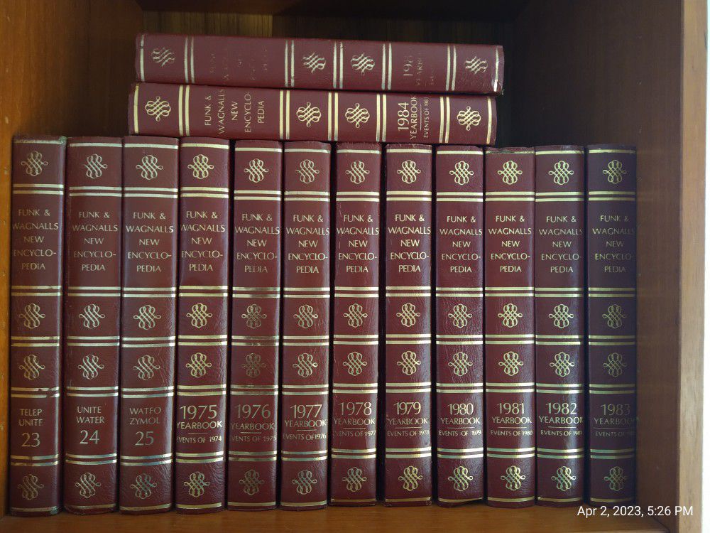 Price Reduction.  Complete Set Of Funk and Wagnells  Leather Bound Encyclopedia