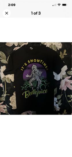 Small Beetlejuice Its Showtime Michael Keaton Black Graphic Tee New!