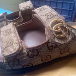 Women's Designer Clog Sandals Size 8
