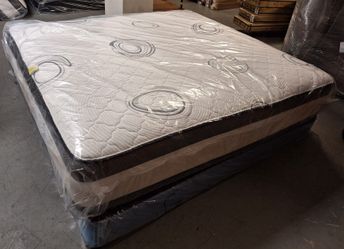 Unbeatable Wholesale Queen Double Euro Pillow Top Mattress Semi Firm or Plush Only Unbeatable Prices 