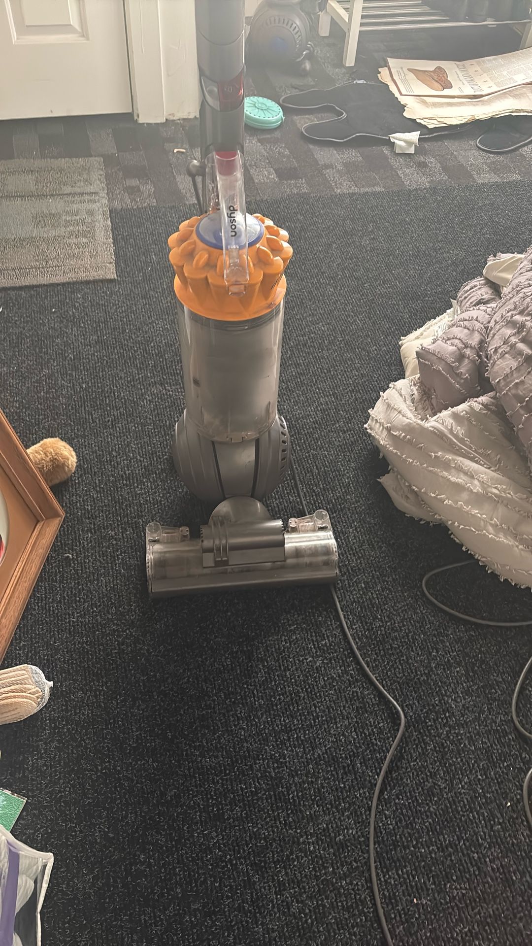 Dyson Ball Vacuume