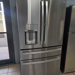 Refrigerador GE Stainless 4 Puertas
