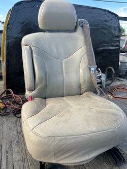 02 Yukon driver seat Tahoe Silverado