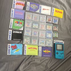 Game Boy Color With Everything You See In Picture Great Condition