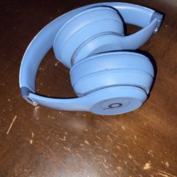 Beats Solo 4 