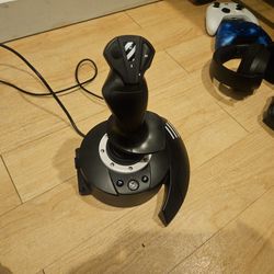 For Microsoft Flight Simulator  And It Hooks Up To Xbox 