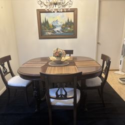 Antique Dining Extendable Table With 8 Chairs