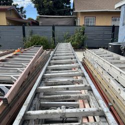 Escalera De Extensión 32 Pies