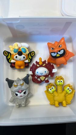 Godzilla hello kitty Godzilla toys.